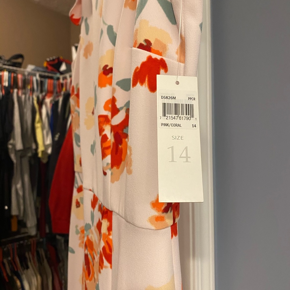 Donna Morgan Floral Dress NWT